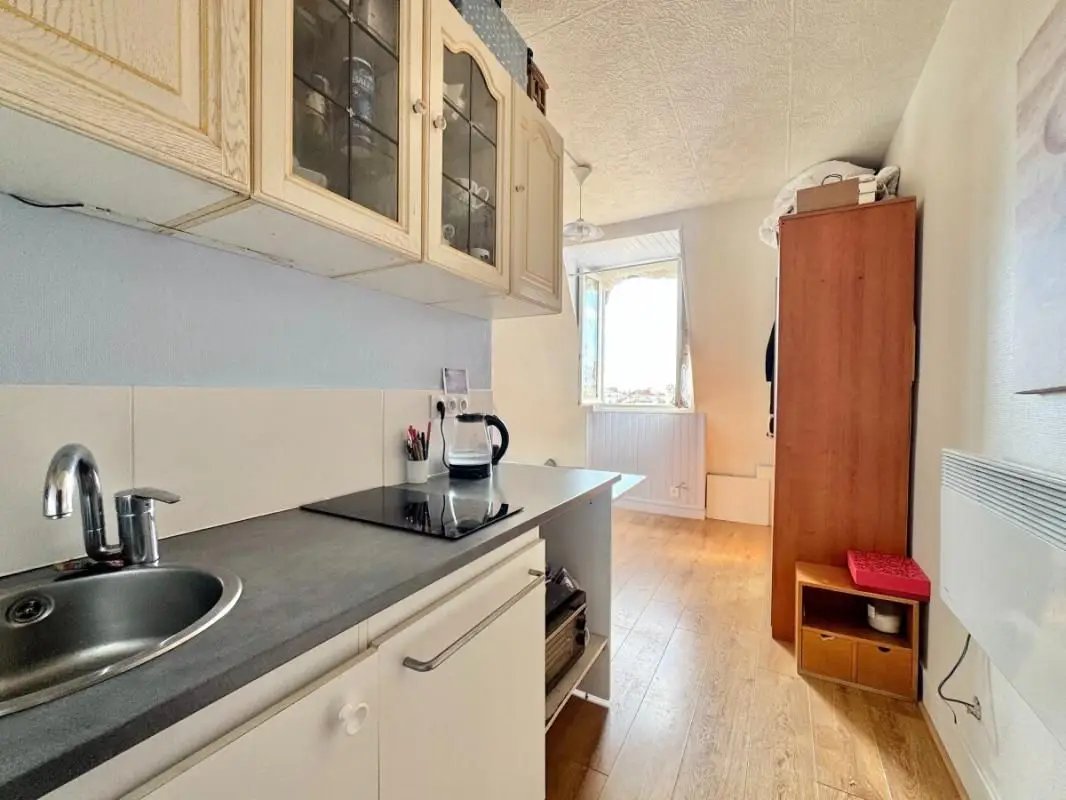 Appartement à vendre, 15m², Courbevoie