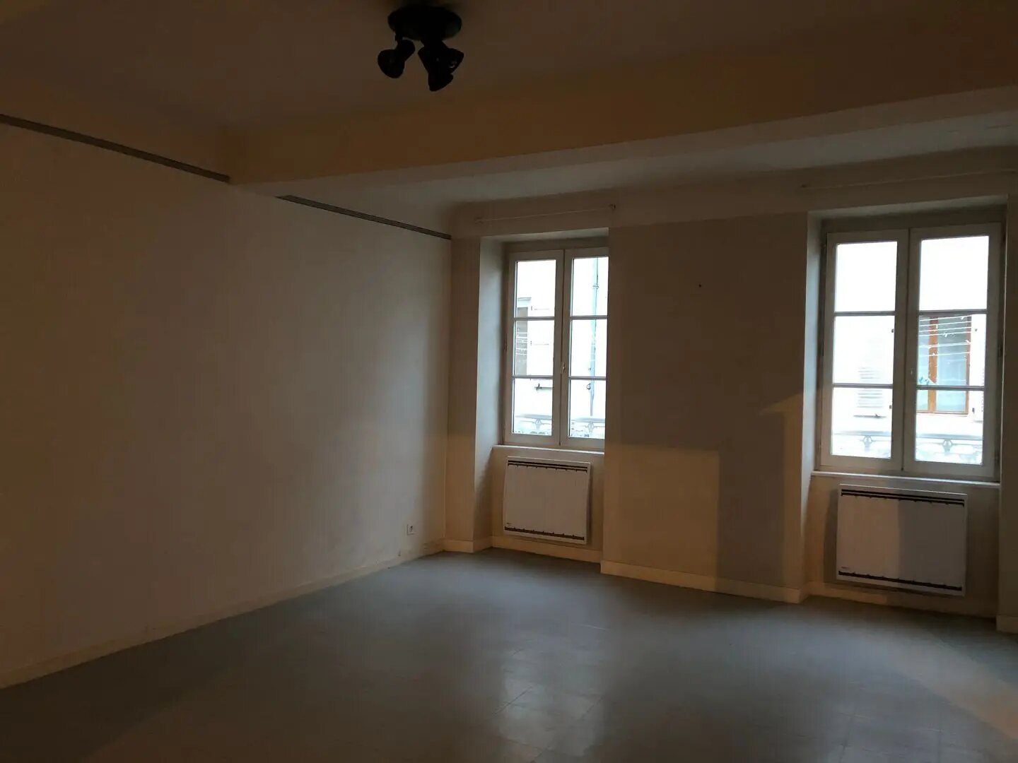 Appartement à louer, 72m², La Clayette