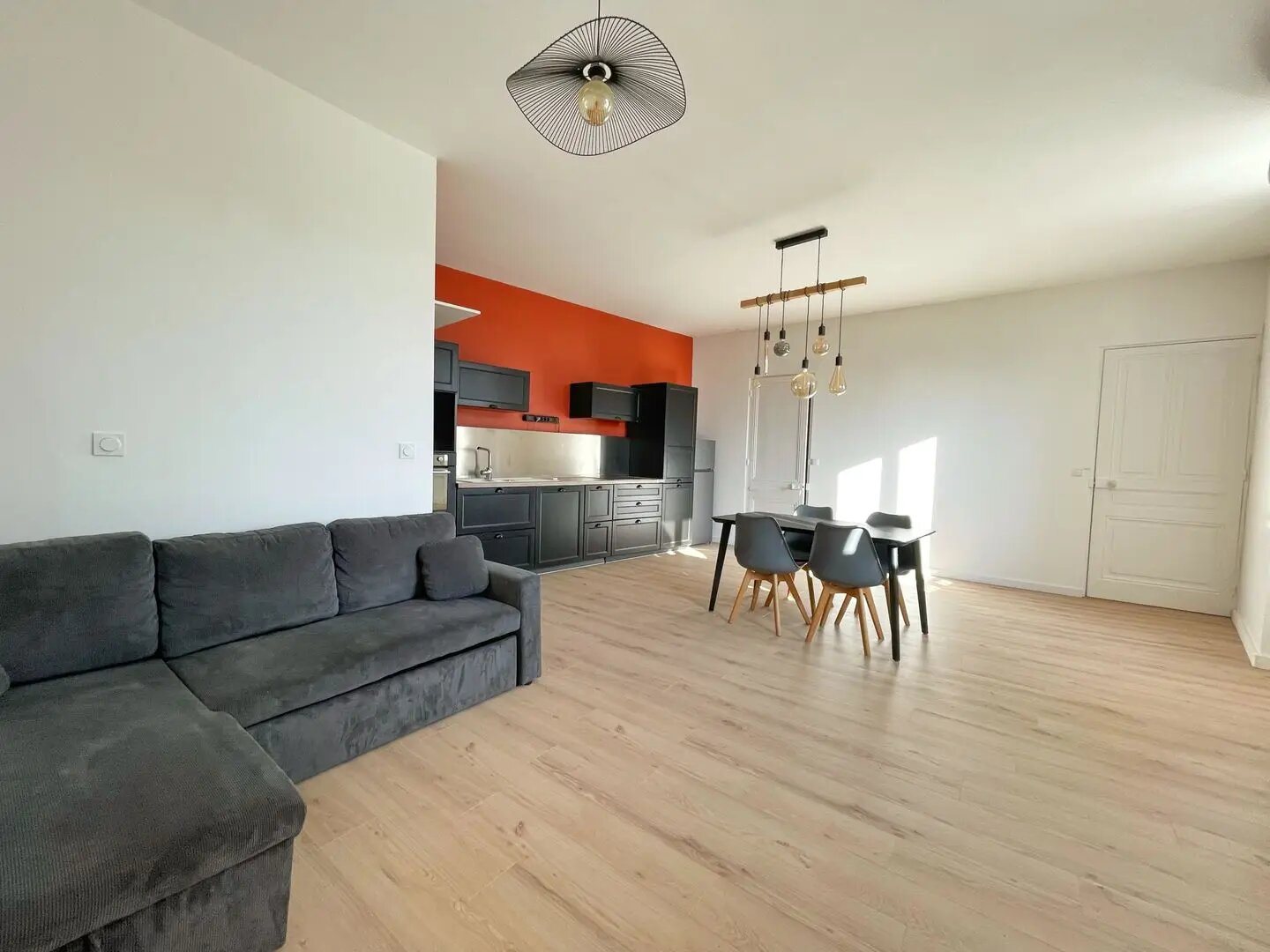 Maison à vendre, 114m², Charly