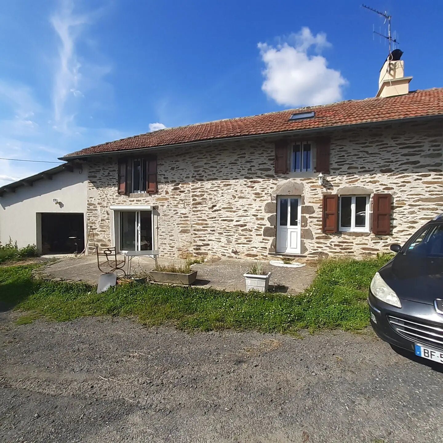 Maison à louer, 140m², Arpajon-sur-Cère