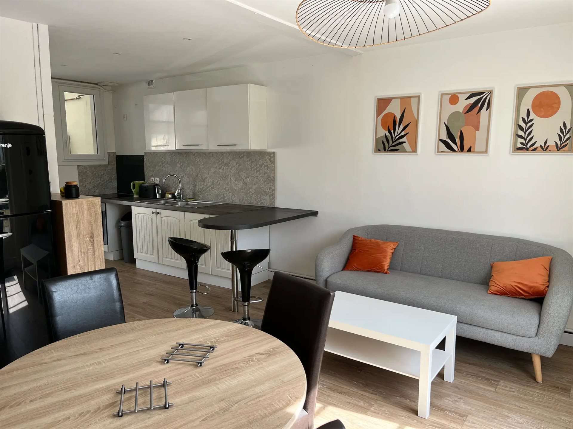 Maison à louer, 16m², Caen