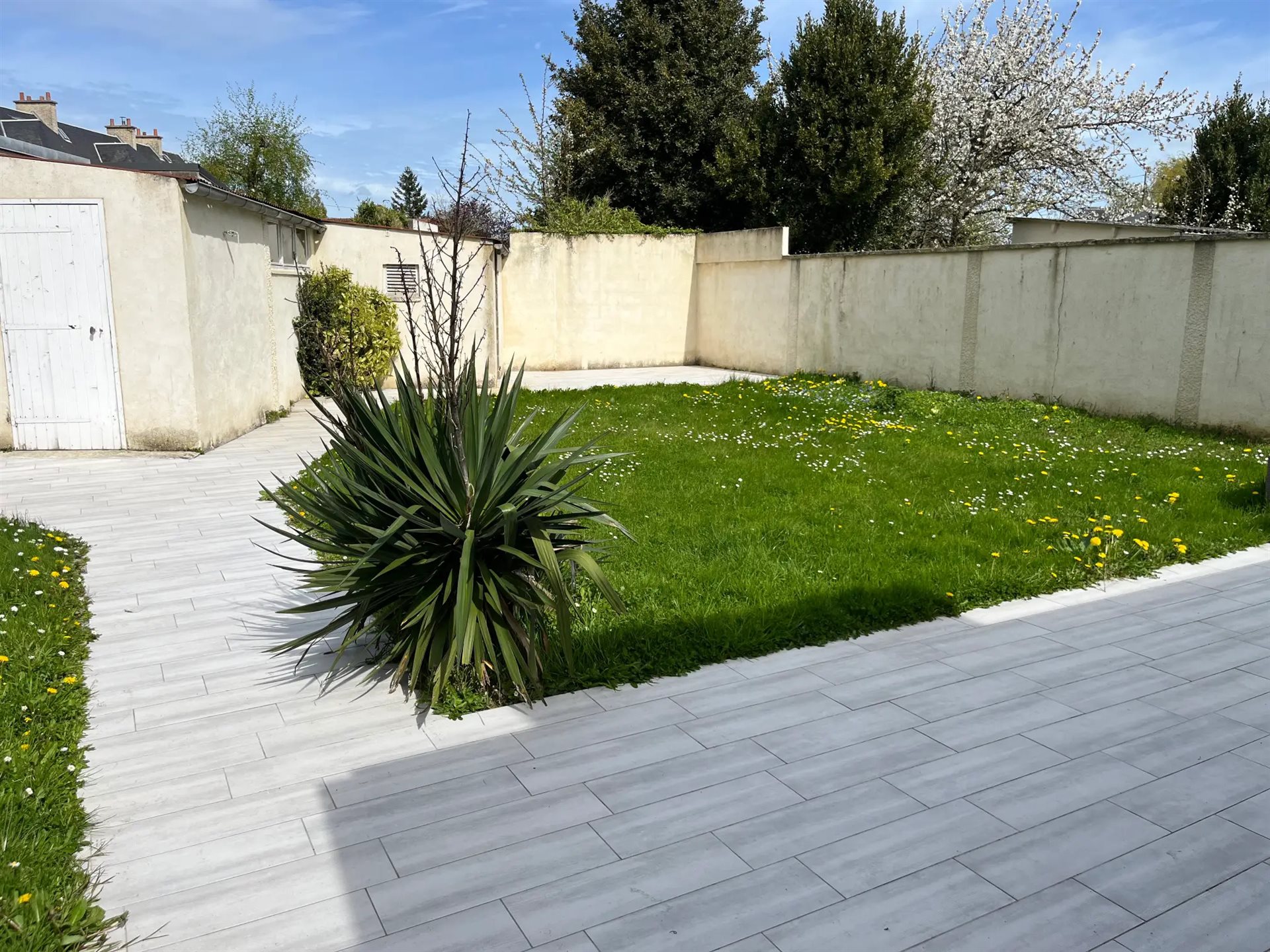 Maison à louer, 16m², Caen