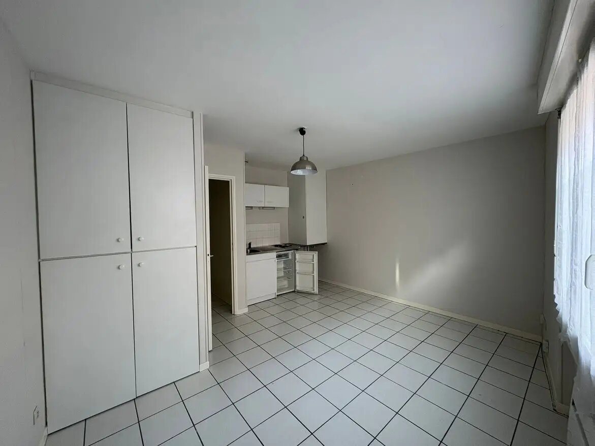 Appartement à louer, 21m², Reims