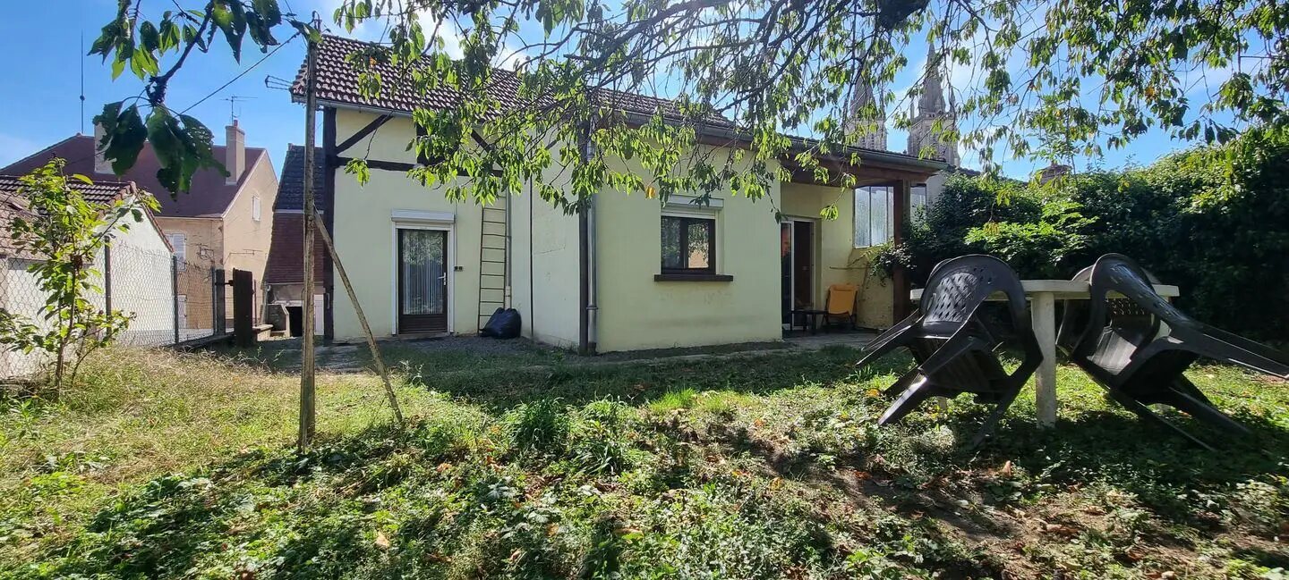Maison à vendre, 116m², Bourbon-Lancy