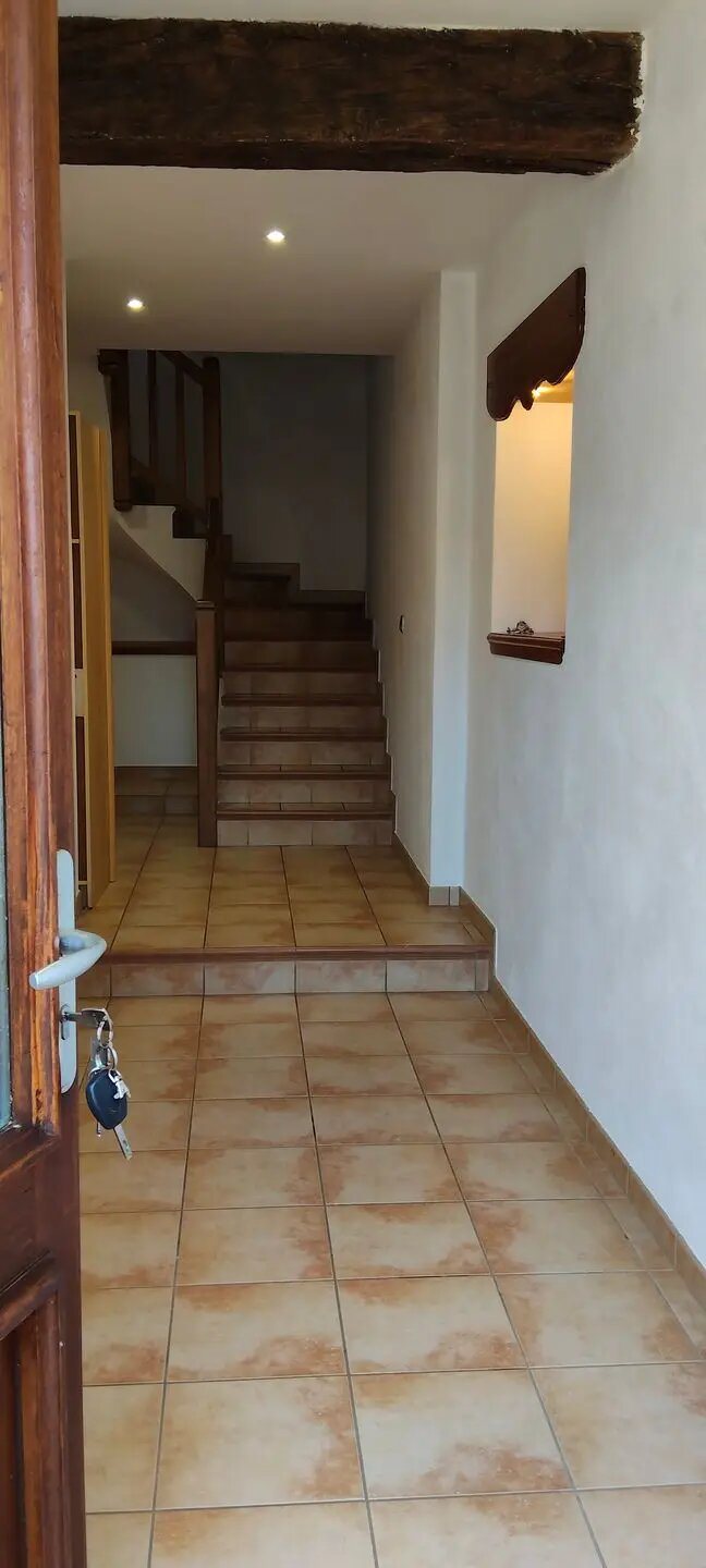 Appartement à louer, 94m², Saint Antoine l'Abbaye