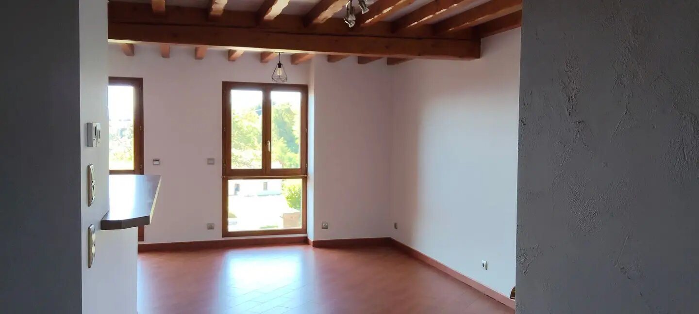 Appartement à louer, 94m², Saint Antoine l'Abbaye
