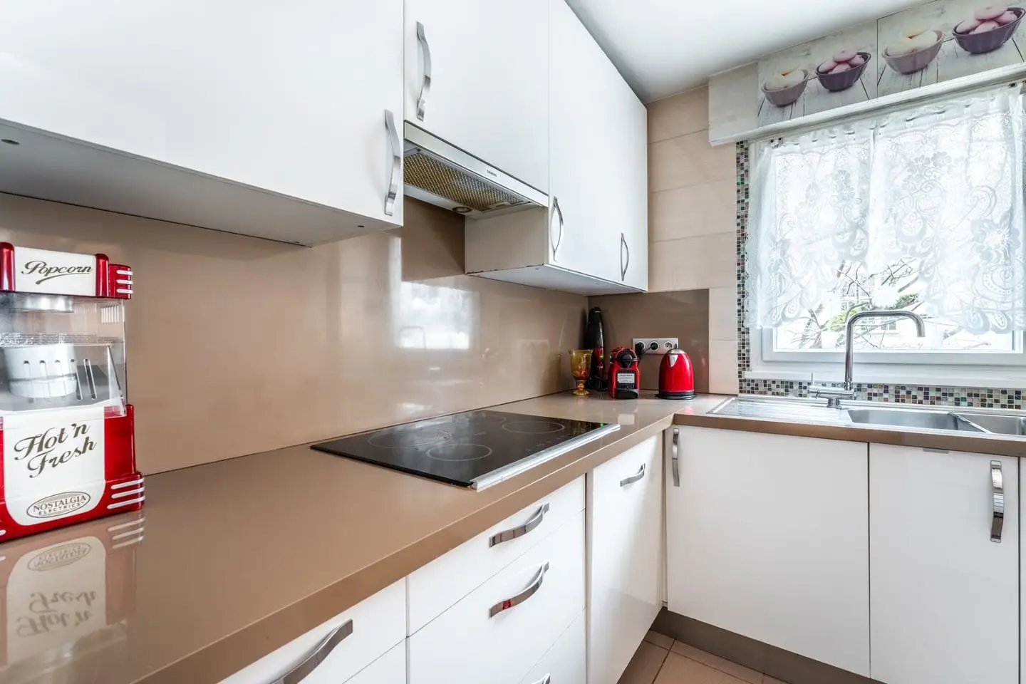 Appartement à vendre, 76m², Paris 20ème