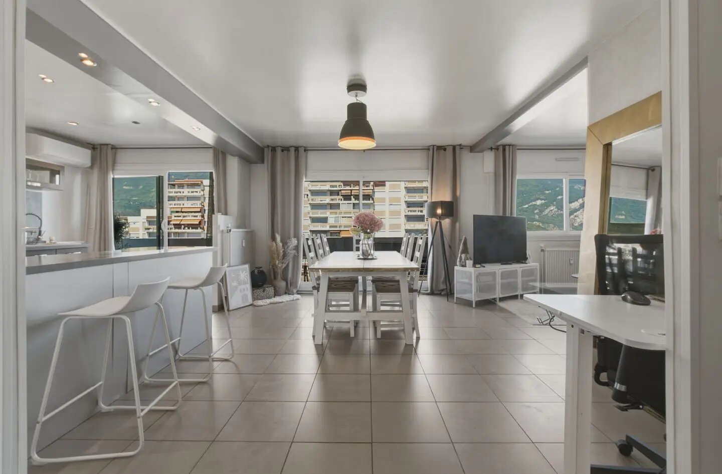 Appartement à louer, 80m², Grenoble