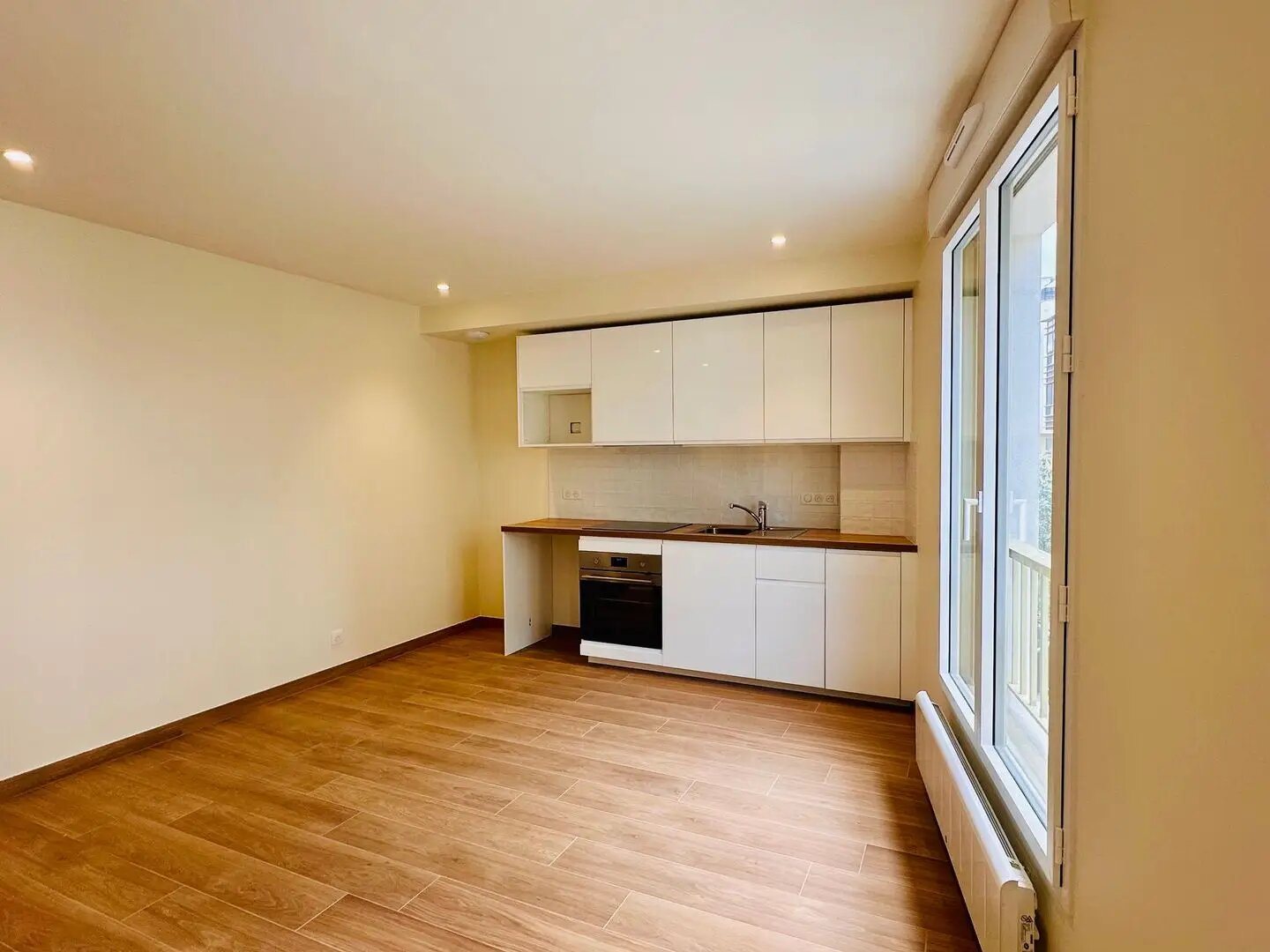 Appartement à louer, 34m², Suresnes