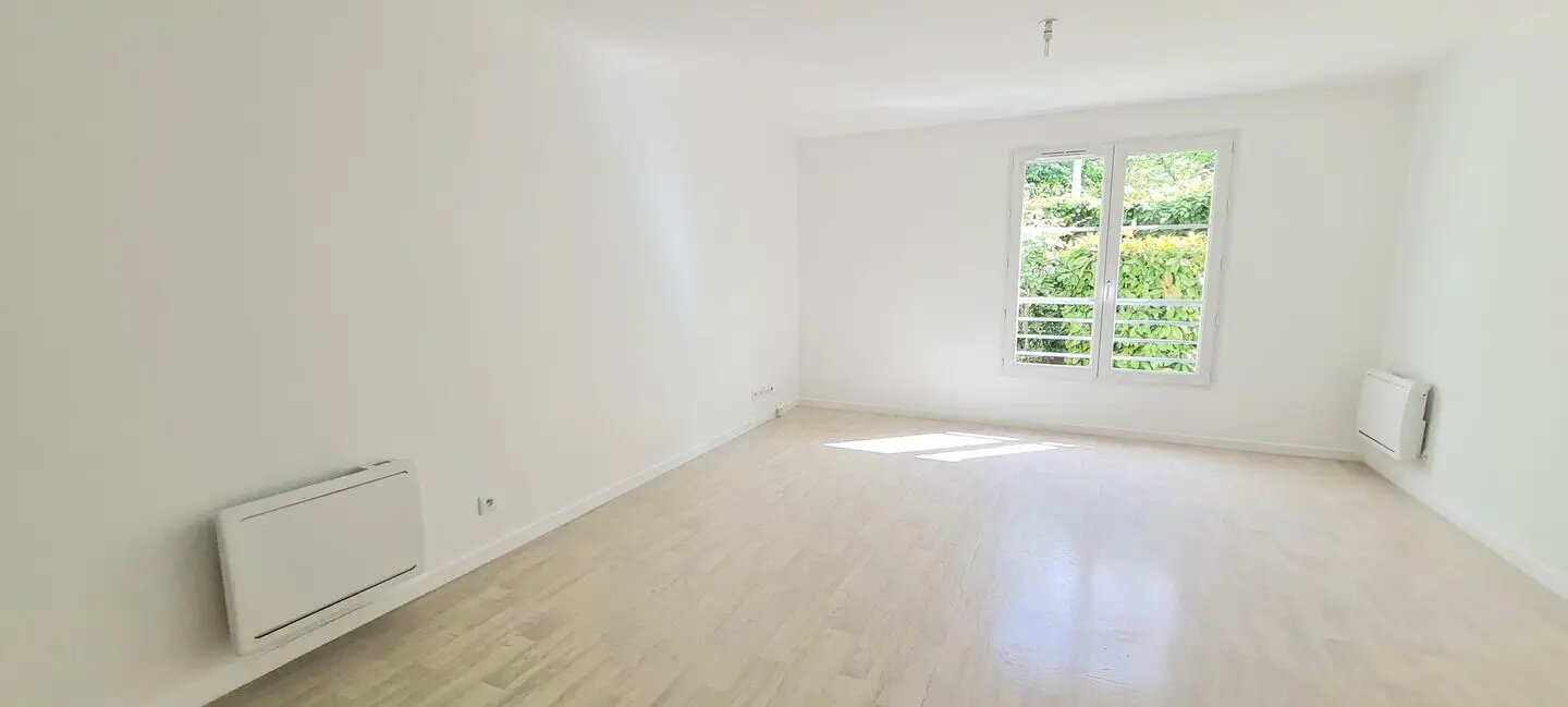 Appartement à louer, 43m², Moissy-Cramayel