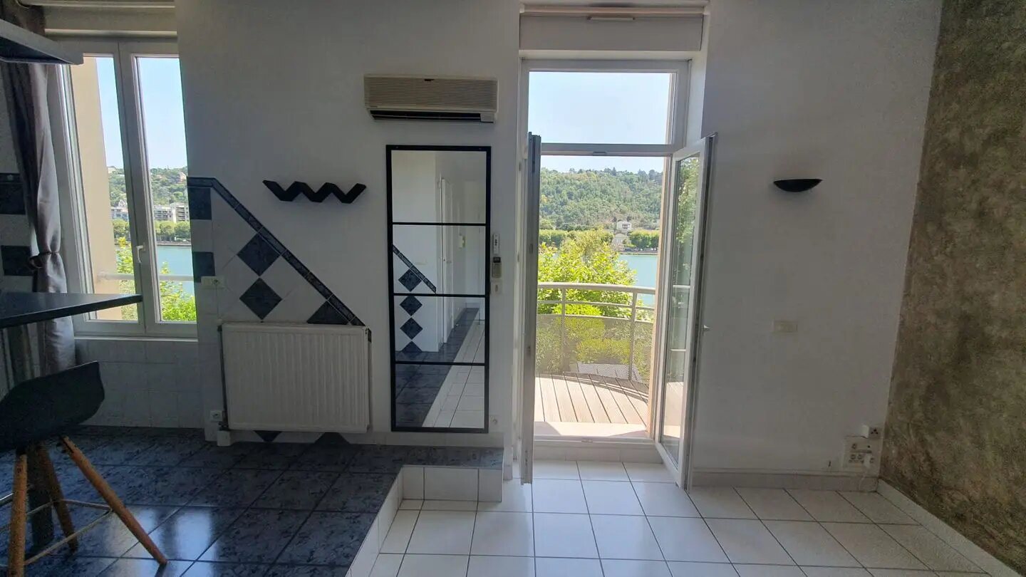 Appartement à louer, 40m², Sainte-Colombe