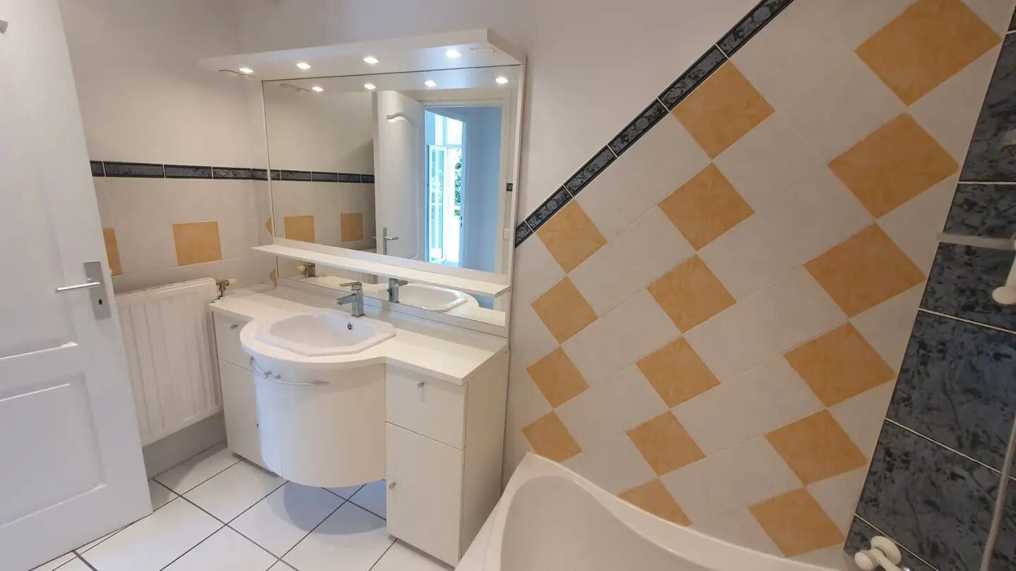 Appartement à louer, 40m², Sainte-Colombe