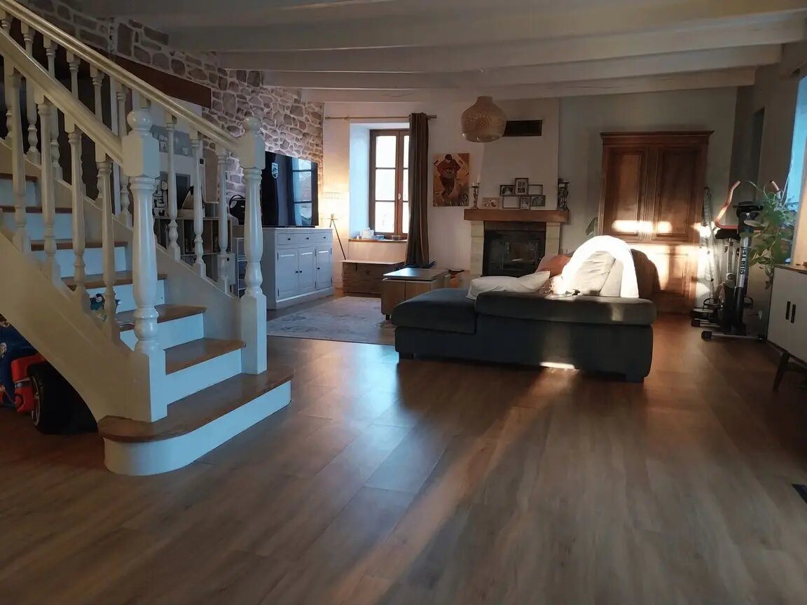 Maison à louer, 192m², Quéven