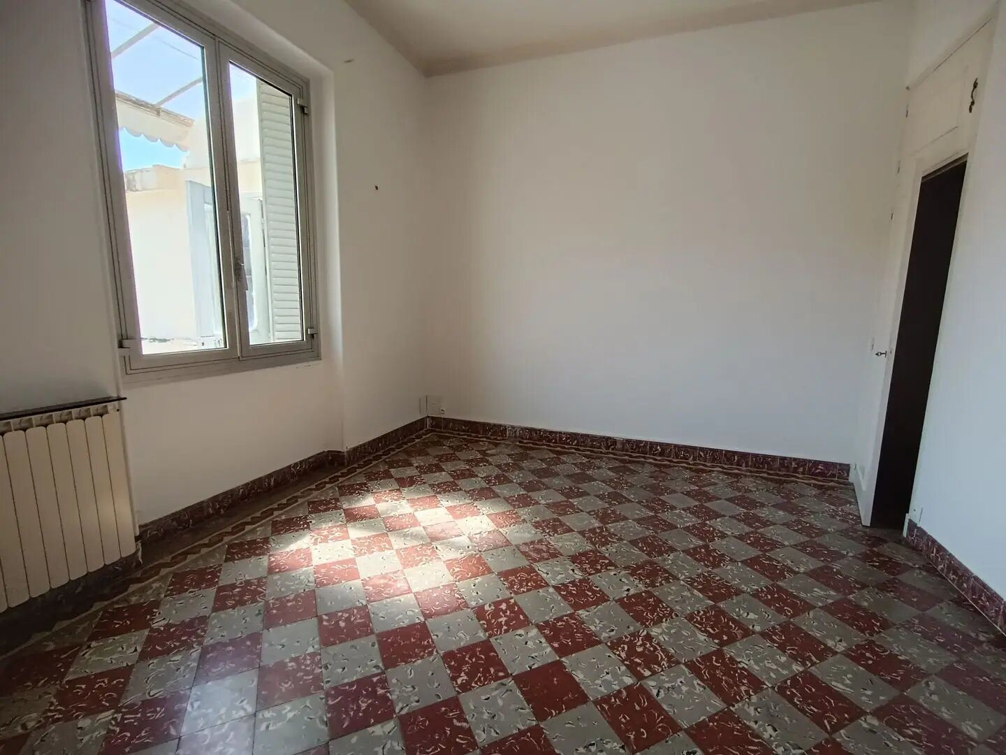 Appartement à louer, 88m², Nîmes