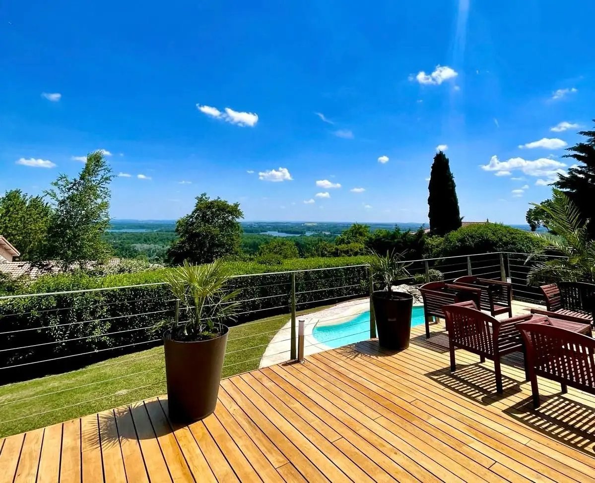 Maison à vendre, 300m², Neyron