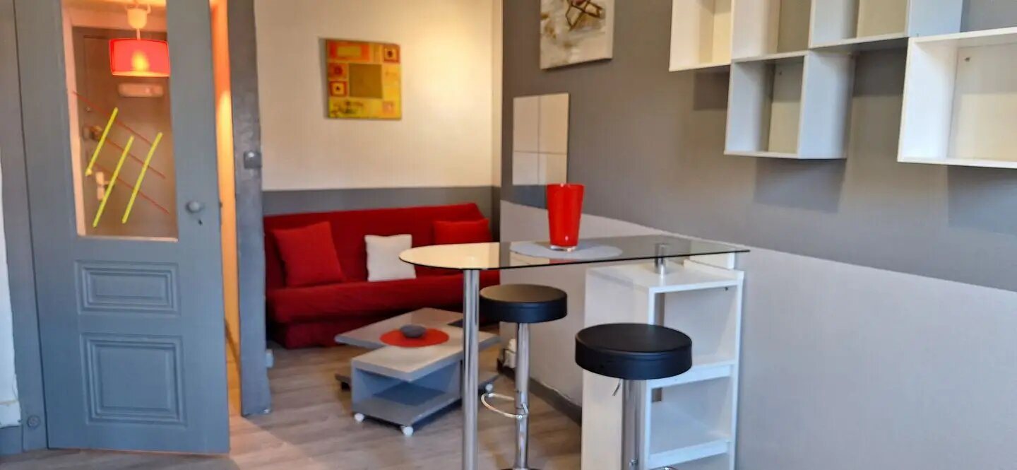 Appartement à louer, 23m², Saint-Etienne
