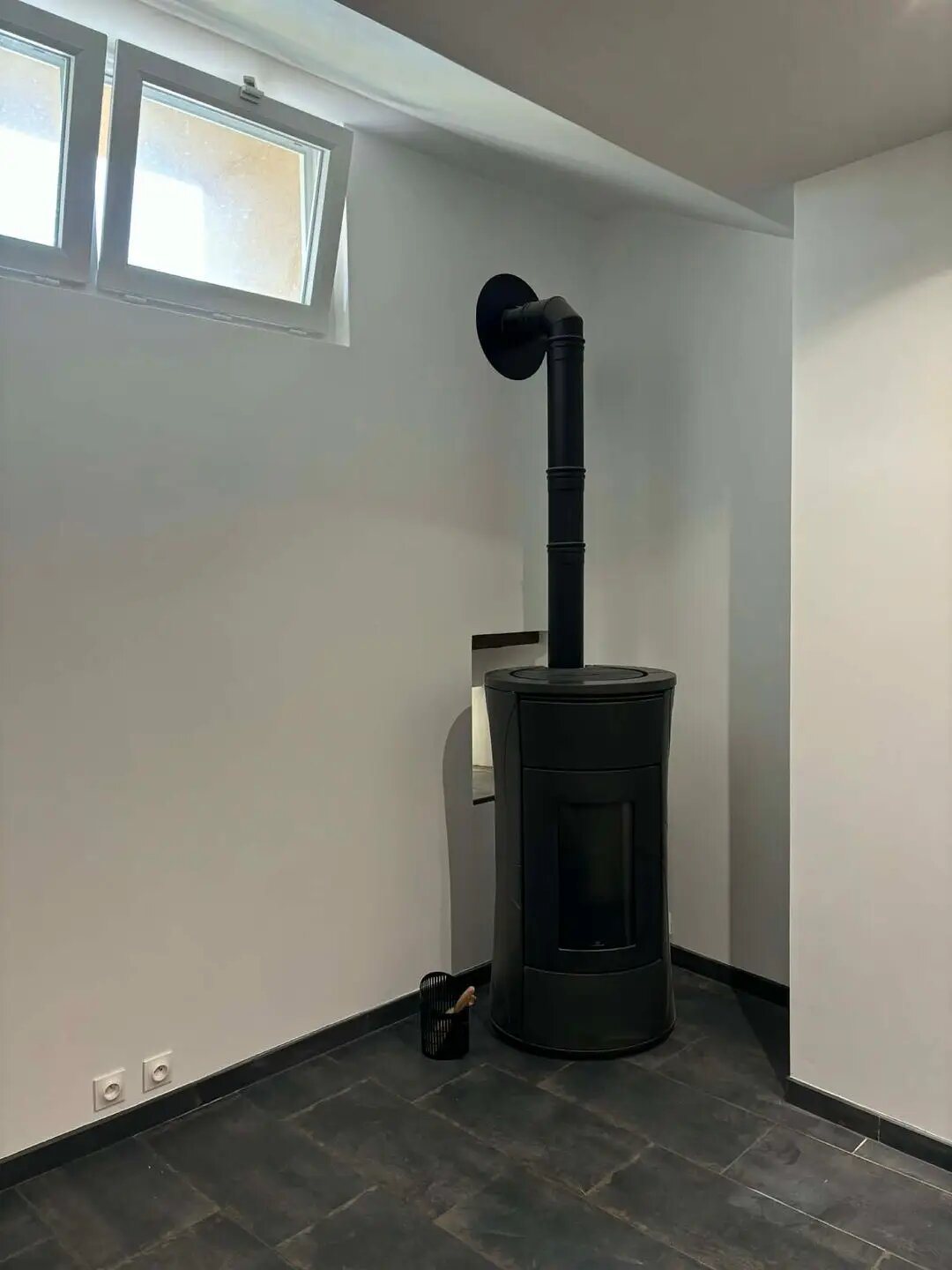 Maison à vendre, 110m², Alboussière