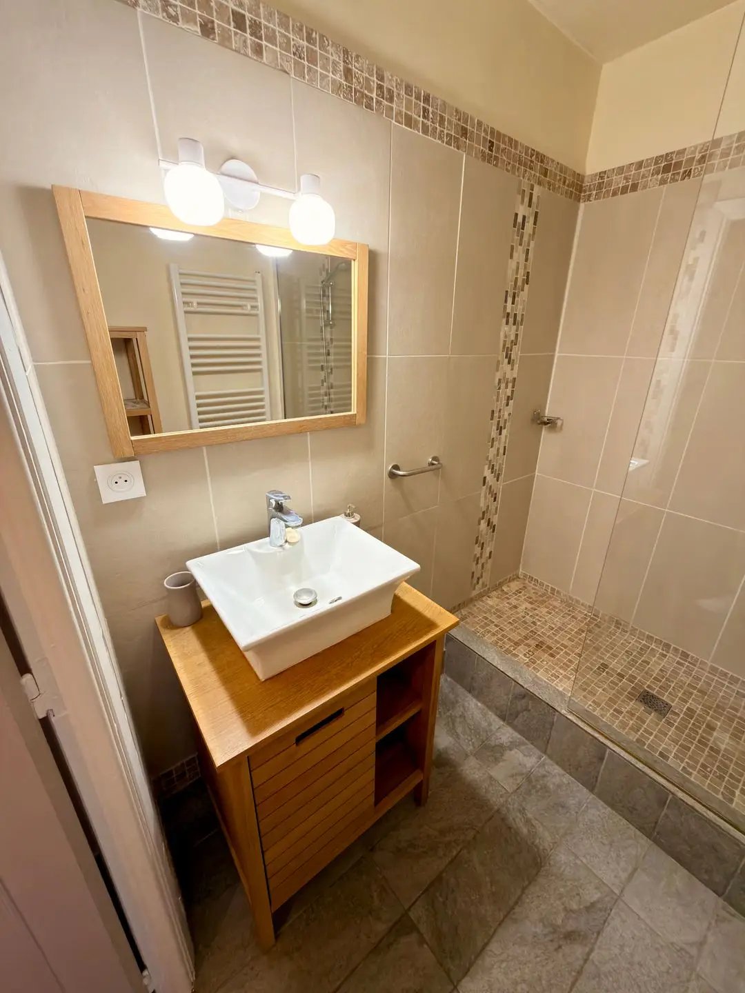 Appartement à louer, 38m², Antibes