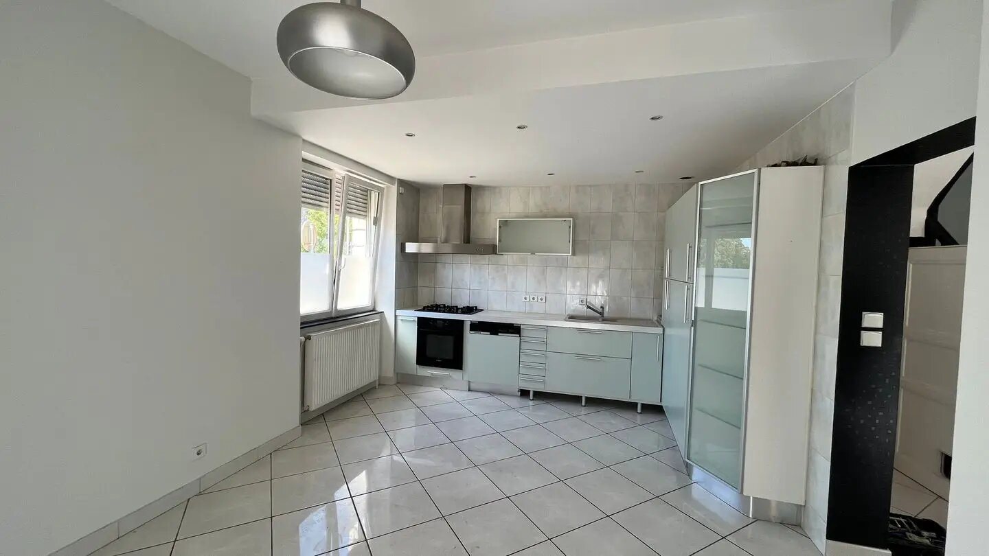 Maison à louer, 121m², Dijon