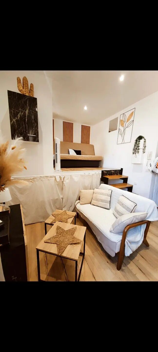 Appartement à louer, 19m², Aubagne
