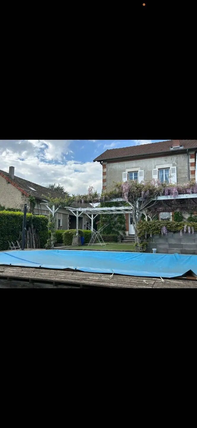Maison à vendre, 240m², Saint-Gervais-d'Auvergne