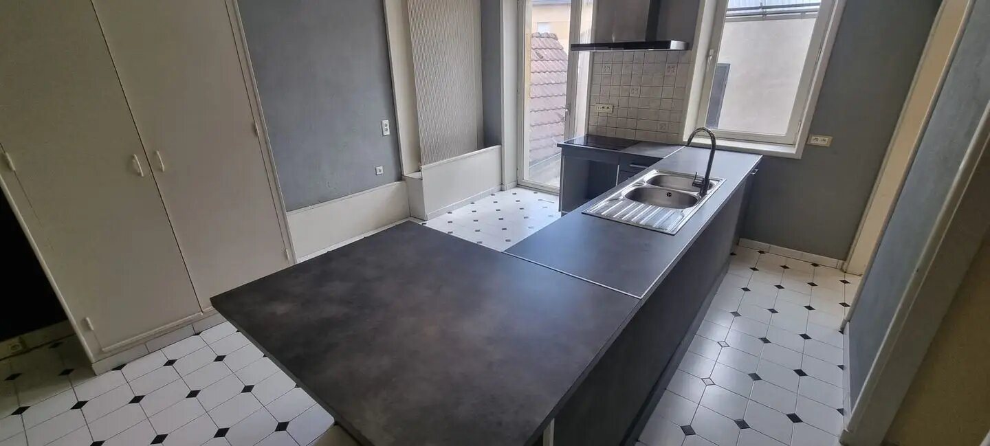 Appartement à vendre, 145m², Gueugnon