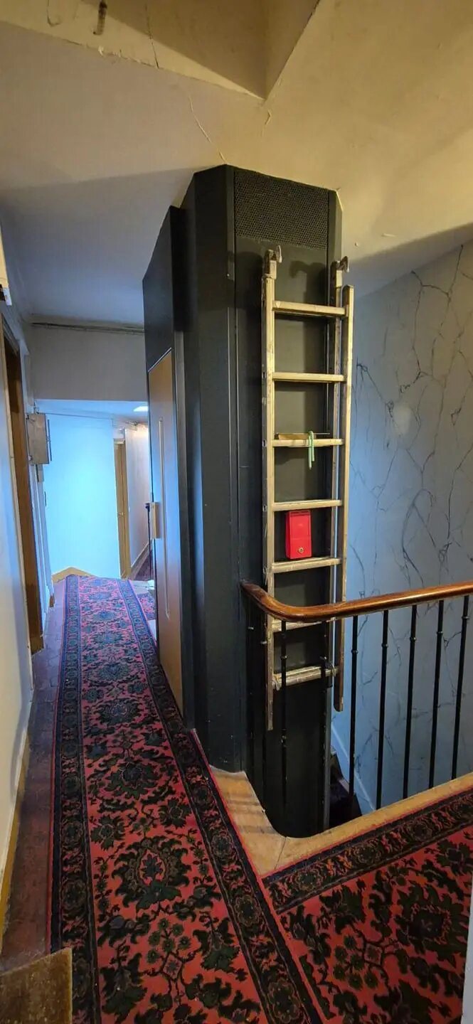 Appartement à louer, 13m², Paris 8ème