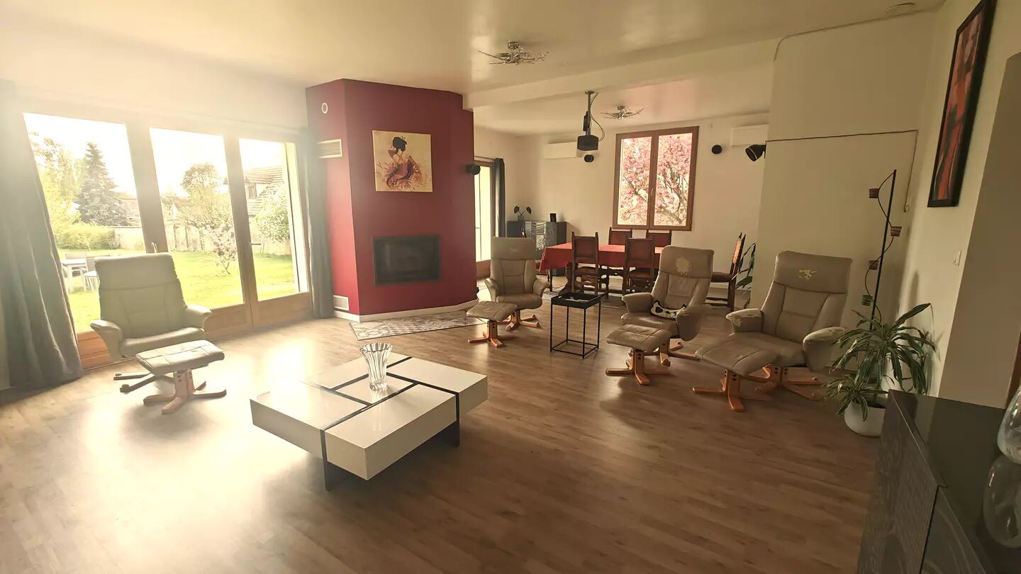 Maison à vendre, 191m², Villeneuve-les-Sablons