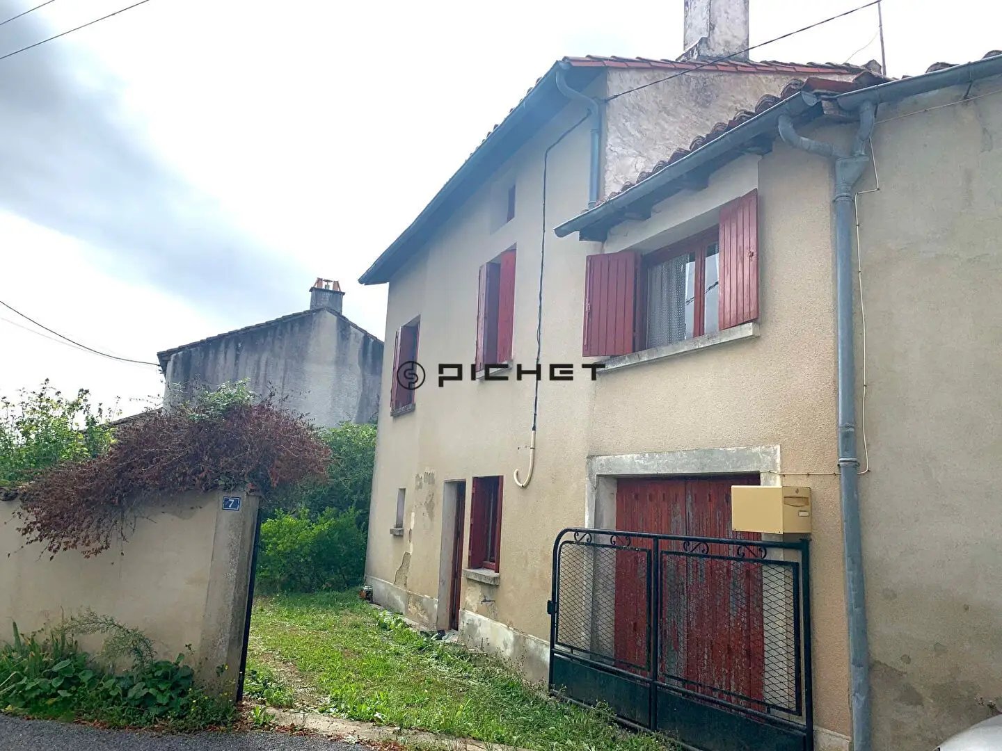 Maison à vendre, 120m², Saint-Amant-de-Boixe