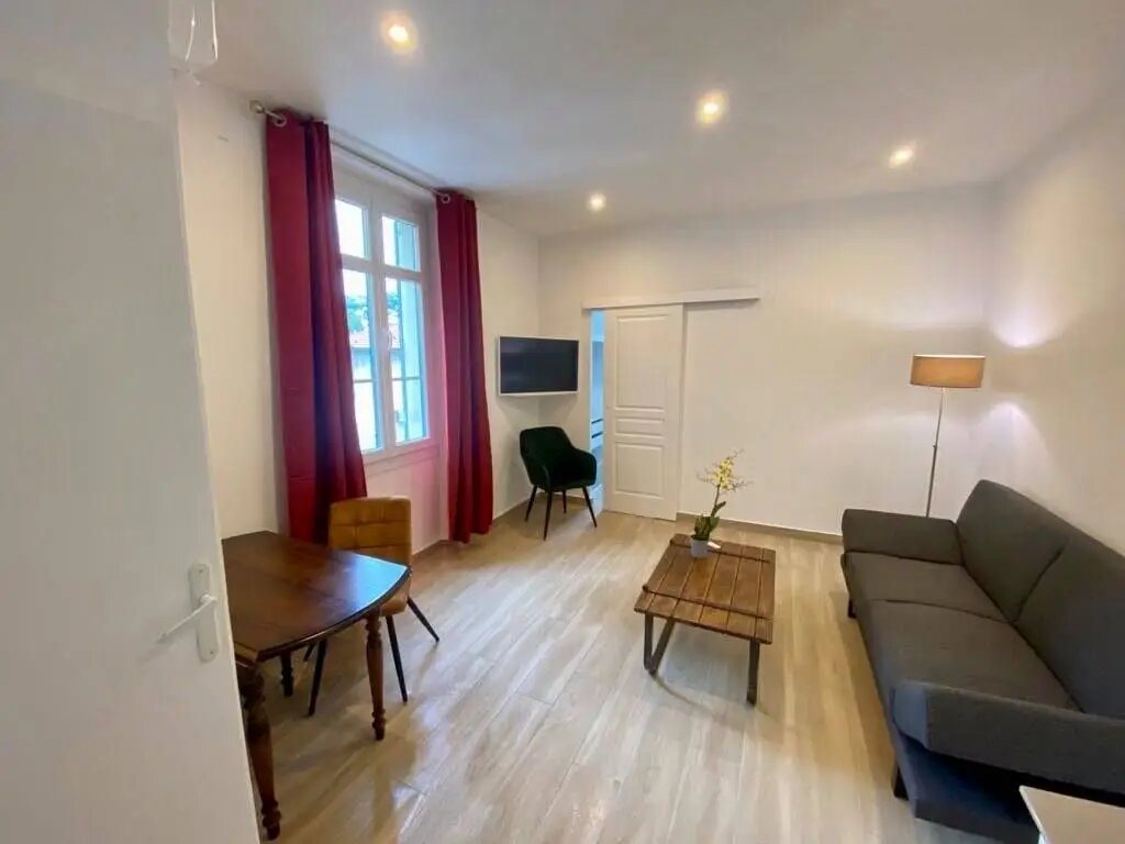 Appartement à louer, 27m², Le Cannet