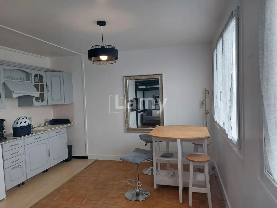 Appartement à louer, 28m², Reims