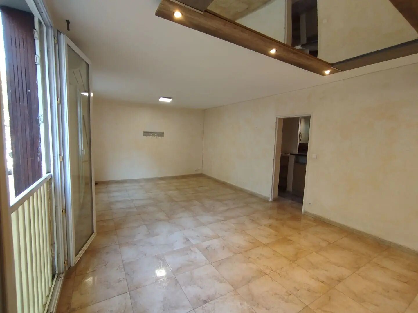Appartement à vendre, 3m², Salon-de-Provence