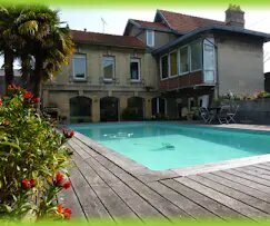 Maison à louer, 330m², Bordeaux