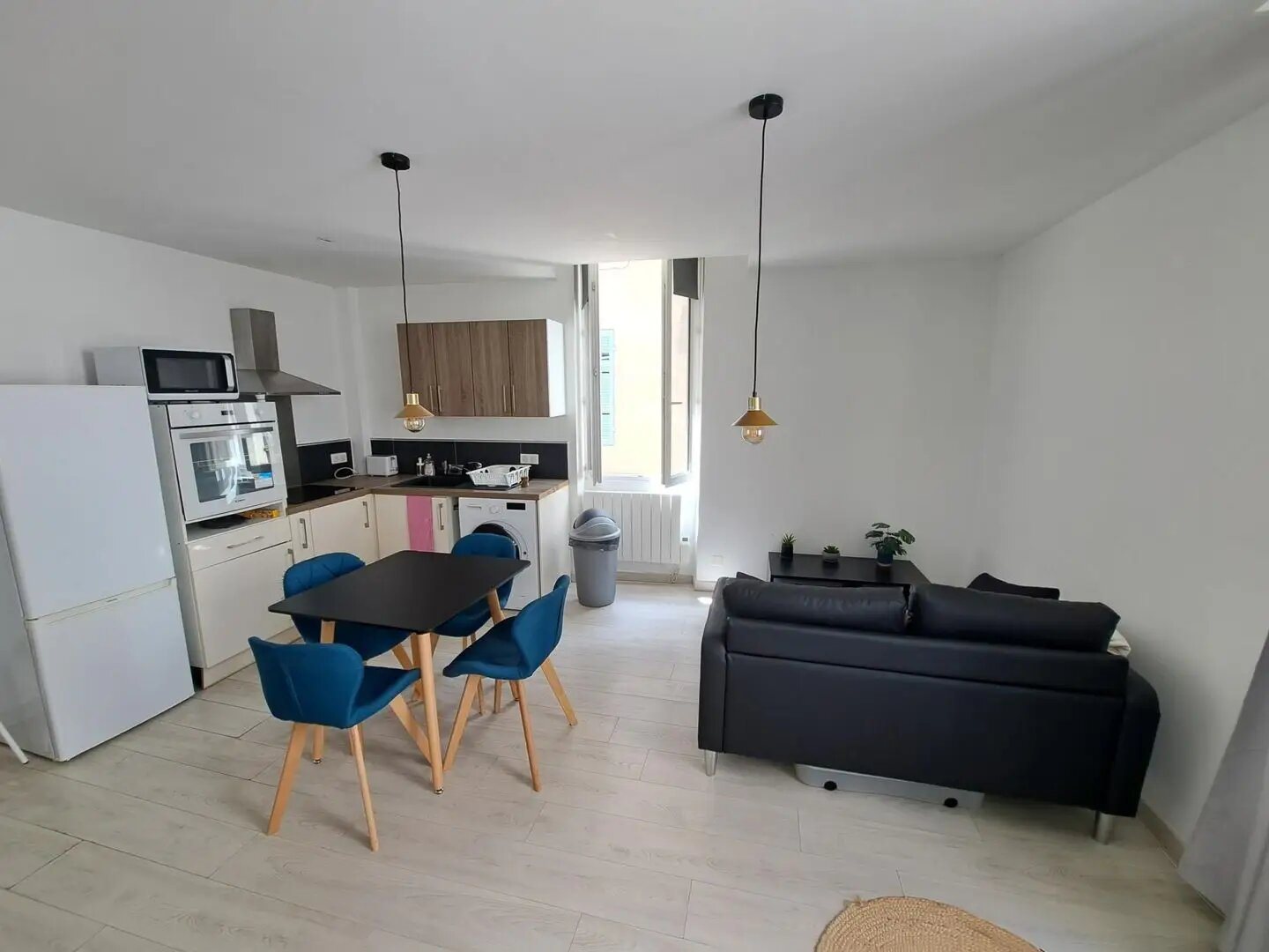 Appartement à louer, 29m², Aubagne