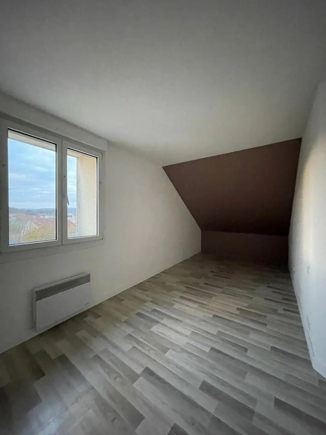 Appartement à louer, 79m², Neufchâteau