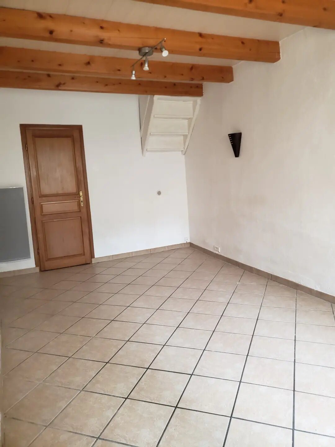 Maison à louer, 59m², Orange