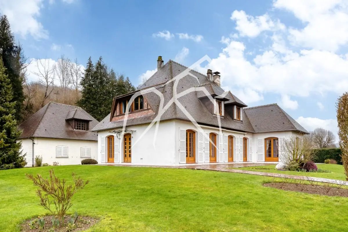 Maison à vendre, 246m², Saint-Martin-du-Vivier