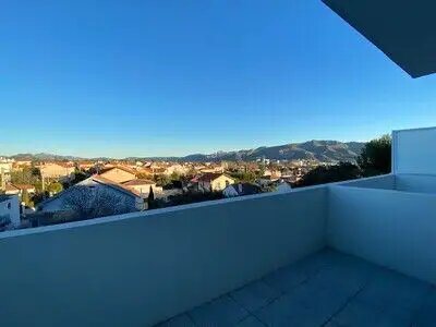 Appartement à louer, 39m², Marseille 12ème