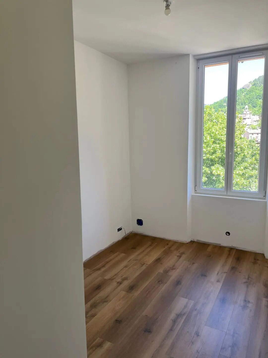 Appartement à louer, 43m², Annot