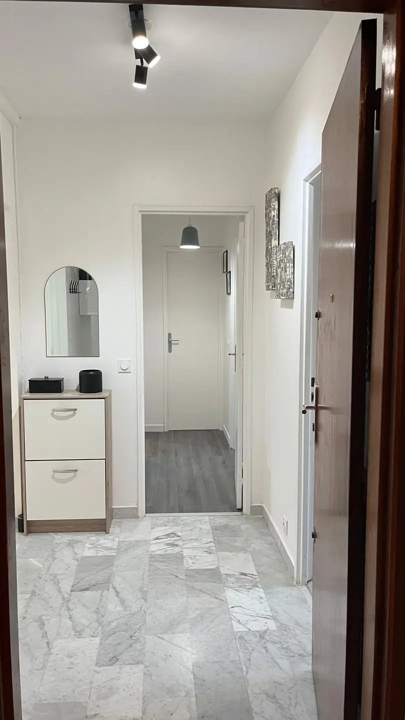 Appartement à louer, 57m², Nîmes