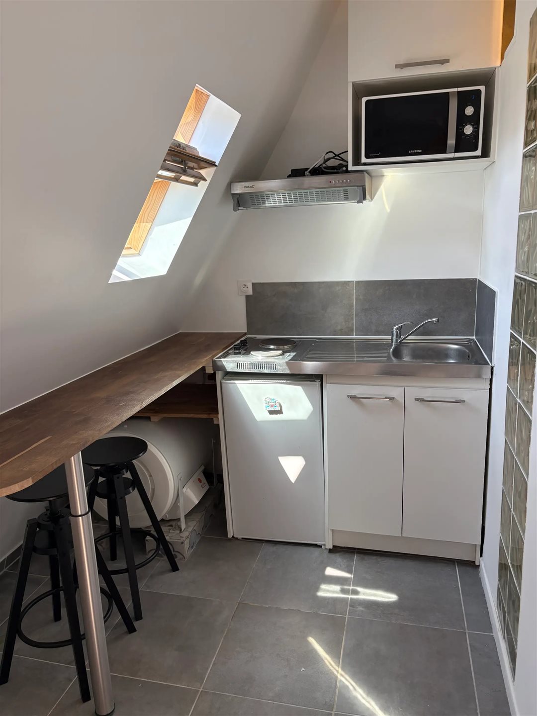Appartement à louer, 17m², Paris 17ème