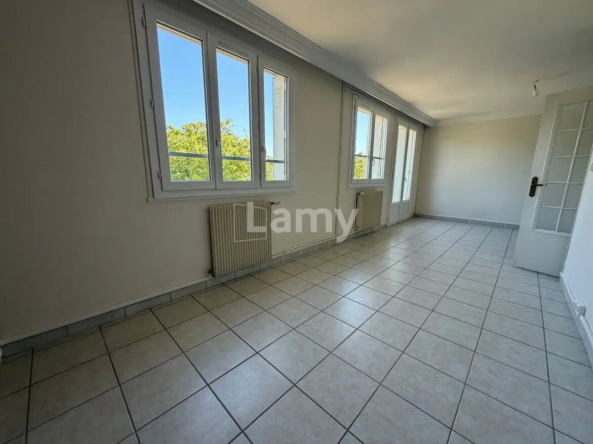 Appartement à louer, 65m², Lyon 8ème