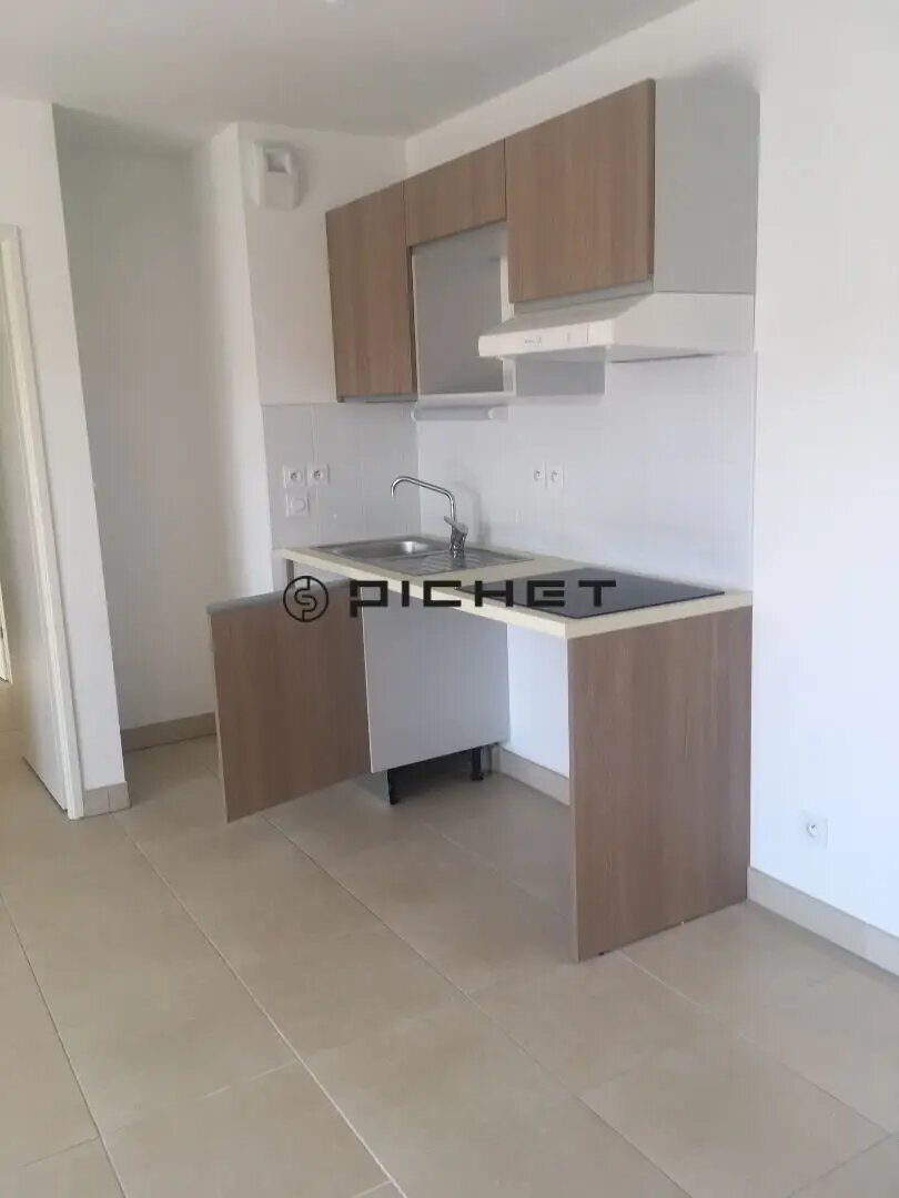 Appartement à vendre, 64m², Arles