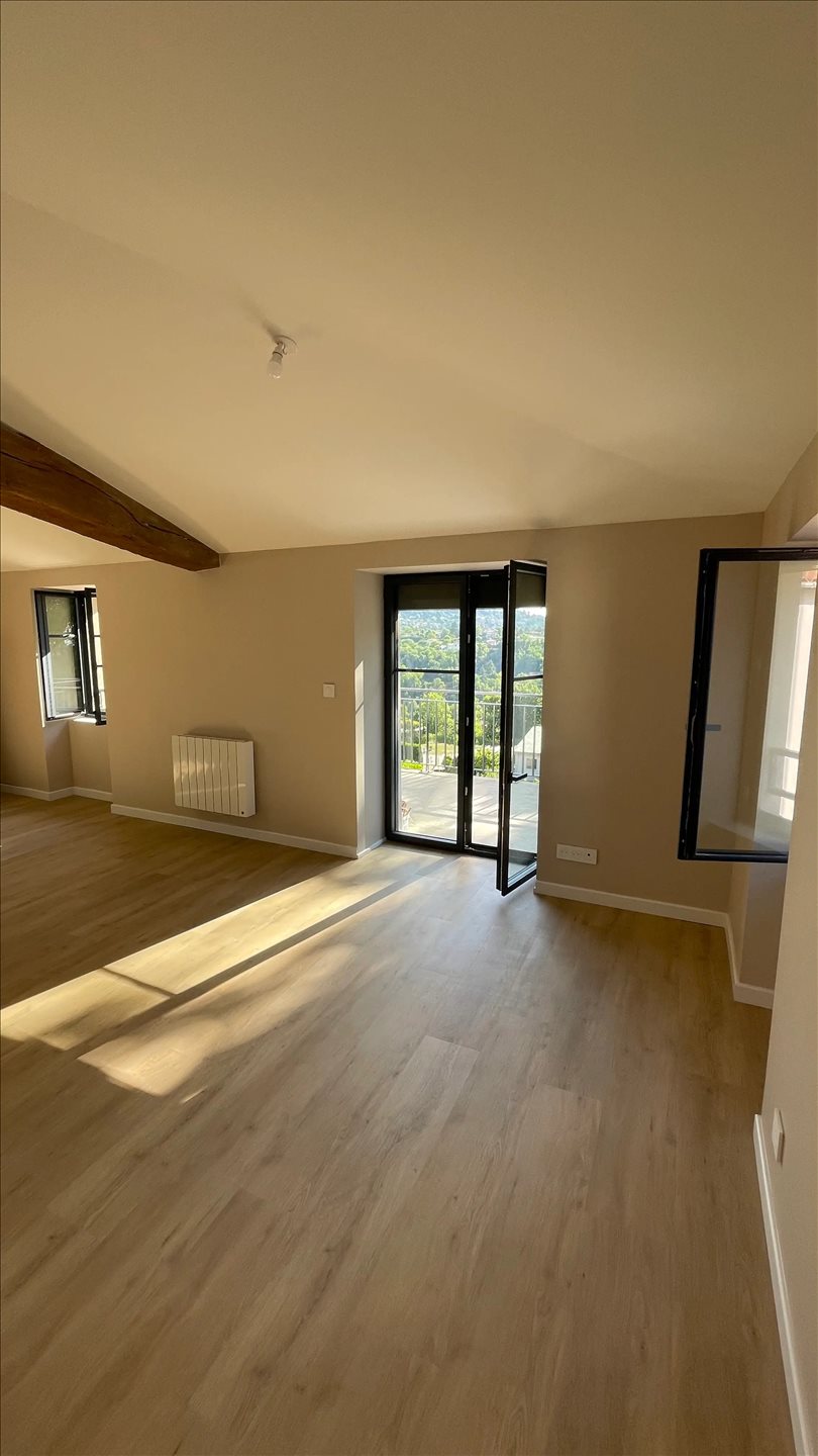 Appartement à louer, 69m², Saint-Didier-au-Mont-d'Or