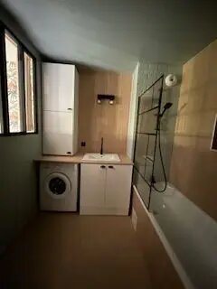 Appartement à louer, 45m², Saint-Maximin