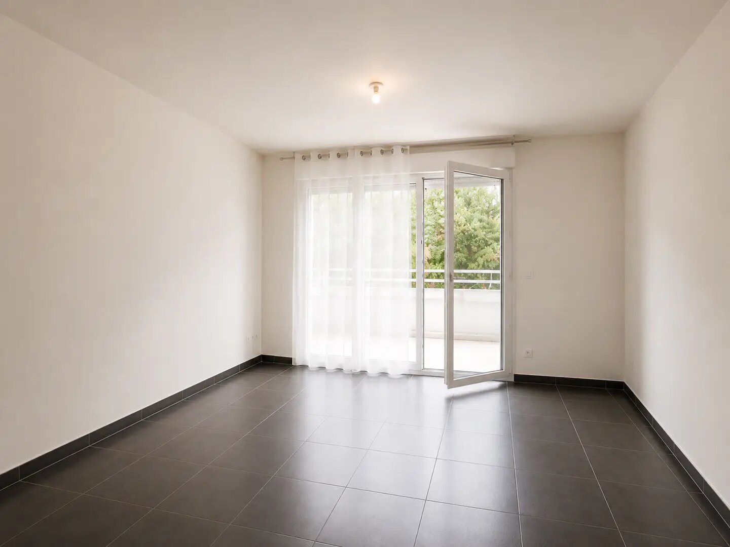Appartement à louer, 43m², Saint-Laurent-du-Var