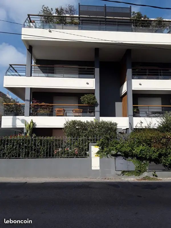 Appartement à louer, 60m², Antibes