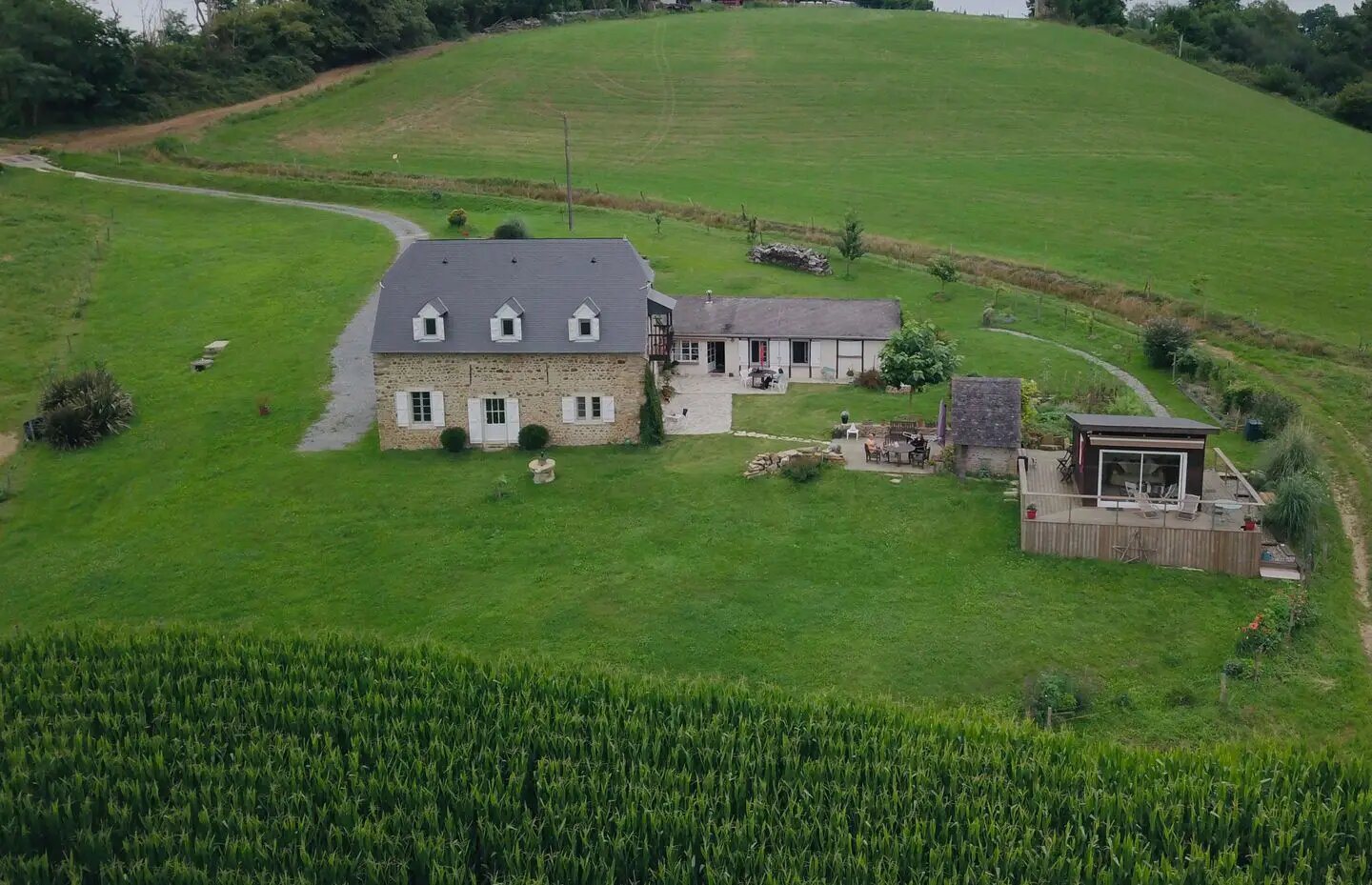 Maison à vendre, 3650m², Oloron-Sainte-Marie