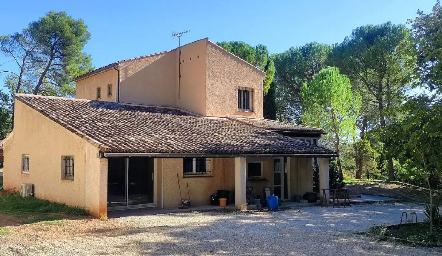 Maison à louer, 129m², Meyreuil