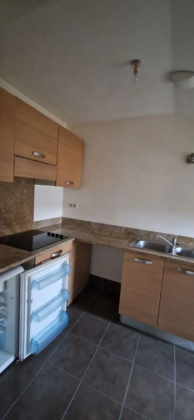Appartement à louer, 57m², Nîmes